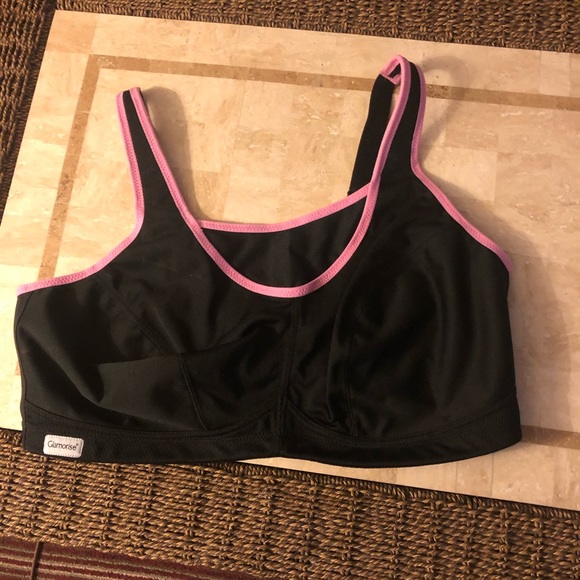 44d sports bra